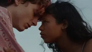 Backdrop to the movie "Bones and All" #811254