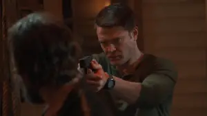 Backdrop to the movie "High Ground" #559873