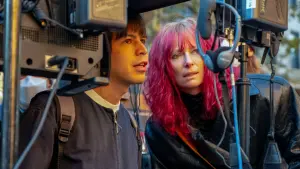 Backdrop to the movie "Problemista" #401271