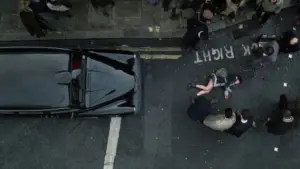 Backdrop to the movie "Closer" #675450