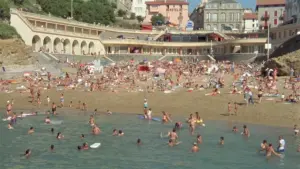 Backdrop to the movie "The Green Ray" #408048