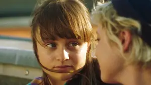 Backdrop to the movie "Cocoon" #733557