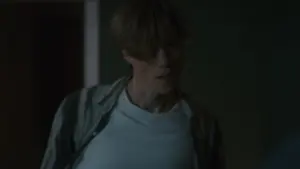 Backdrop to the movie "Look Twice" #476650