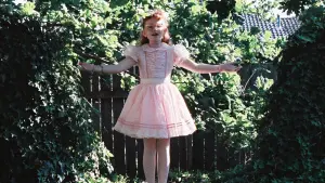 Backdrop to the movie "Sweetie" #462004