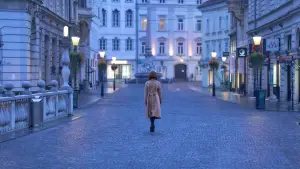 Backdrop to the movie "Canary Black" #623089