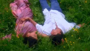 Backdrop to the movie "Dilwale Dulhania Le Jayenge" #749081