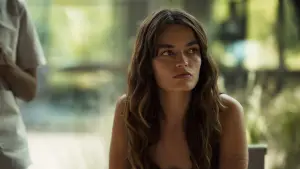 Backdrop to the movie "Hot Milk" #571524