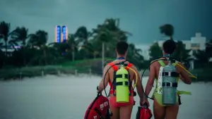 Backdrop to the movie "Neon Reef" #777062