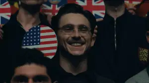 Backdrop to the movie "Marty Supreme" #795799