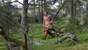 Backdrop to the movie "Tell Everyone" #536692