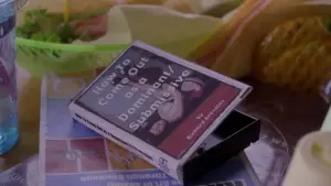 Backdrop to the movie "Secretary" #718482