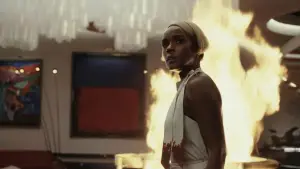 Backdrop to the movie "Glass Onion: A Knives Out Mystery" #592502