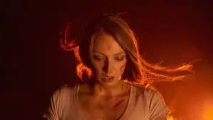 Backdrop to the movie "Ravers" #737810