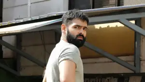 Backdrop to the movie "Red" #715549