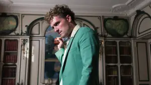 Backdrop to the movie "The Beekeeper" #580787