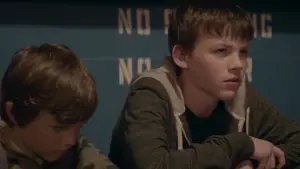 Backdrop to the movie "Hellion" #681153