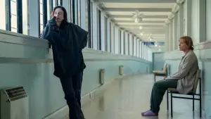 Backdrop to the movie "Goodbye June" #562534