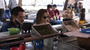 Backdrop to the movie "Nada que ver" #322437