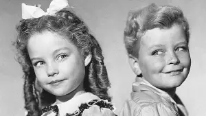 Backdrop to the movie "Curley" #729923