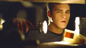 Backdrop to the movie "Signs" #670366