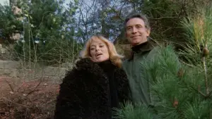 Backdrop to the movie "Julie Darling" #708573