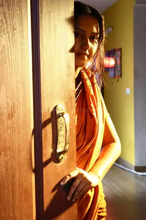 Poster to the movie "Shanthi Appuram Nithya" #637218