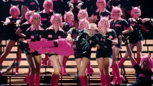 Backdrop to the movie "High School Musical 3: Senior Year" #721455