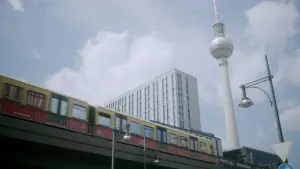 Backdrop to the movie "Kebab City" #543653