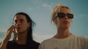 Backdrop to the movie "Dragonflies" #714070