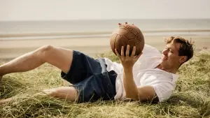 Backdrop to the movie "The Keeper" #396674