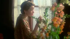 Backdrop to the movie "Emmanuelle" #455028