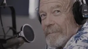 Backdrop to the movie "Hendrie" #430611