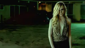 Backdrop to the movie "The Neon Demon" #281602