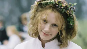 Backdrop to the movie "The Village" #728808