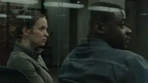 Backdrop to the movie "Sicario" #589217