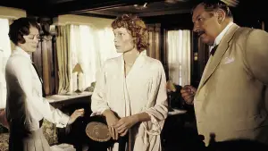 Backdrop to the movie "Death on the Nile" #722230