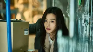 Backdrop to the movie "Colony" #783951