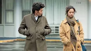 Backdrop to the movie "Late Autumn" #414831