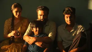 Backdrop to the movie "Tourist Family" #623548