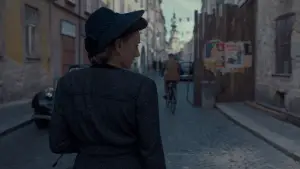 Backdrop to the movie "Hungarian Dressmaker" #705195