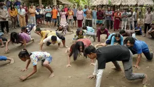 Backdrop to the movie "Levitating" #797991