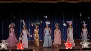 Backdrop to the movie "Drop Dead Gorgeous" #924072