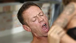 Backdrop to the movie "Rocco" #329822