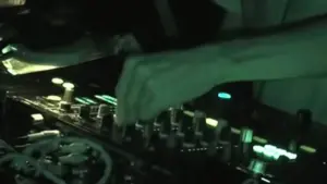 Backdrop to the movie "Cool Strangers in the Night" #199943