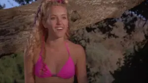 Backdrop to the movie "Crocodile" #437617