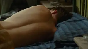 Backdrop to the movie "Queer" #584239