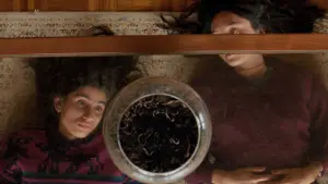 Backdrop to the movie "September Says" #476061