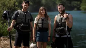 Backdrop to the movie "River Wild" #321685