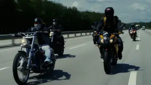 Backdrop to the movie "Bikers Kental" #699460