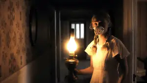 Backdrop to the movie "Hold Your Breath" #708113